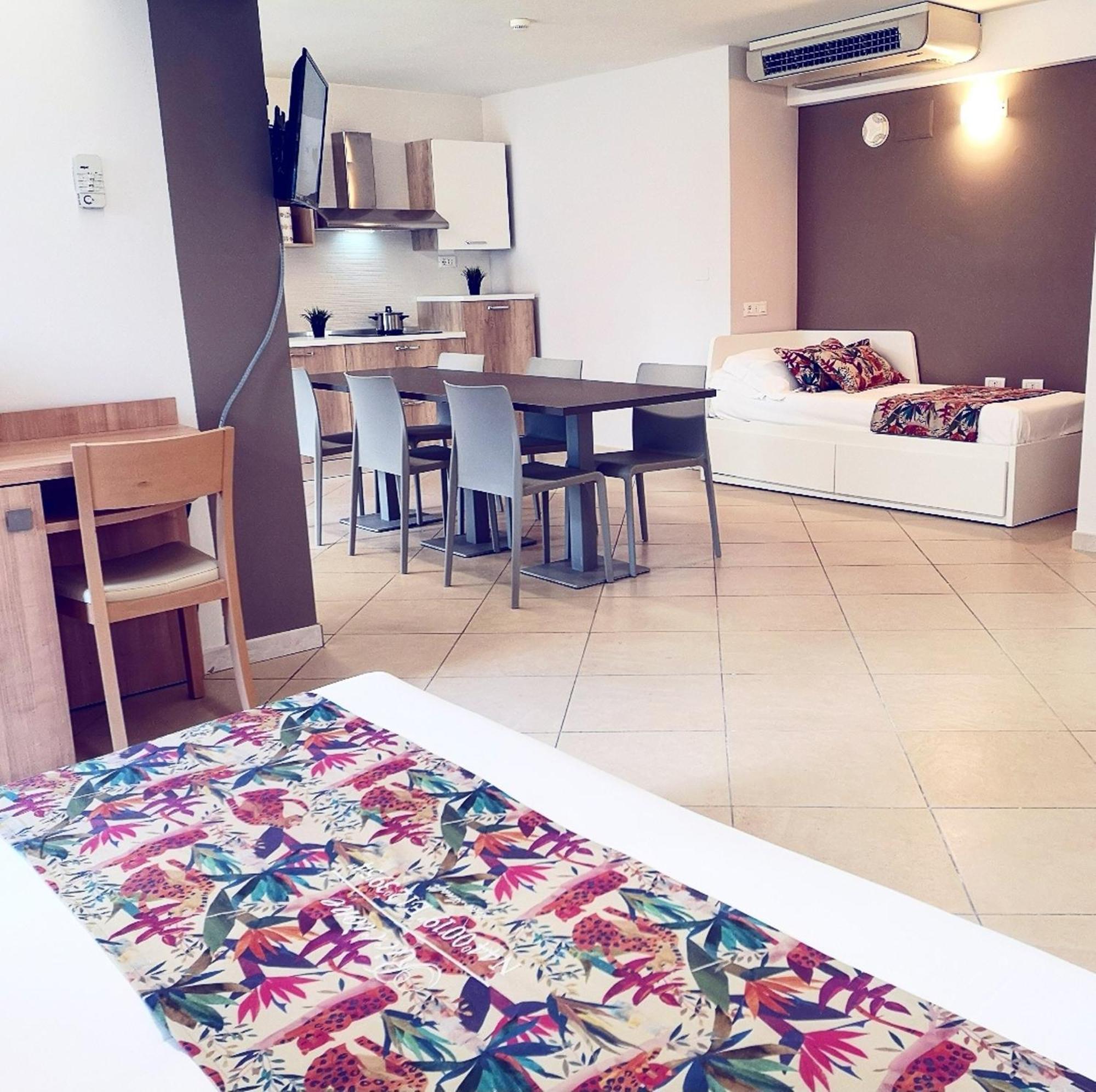 Hotel Amalfi - Smart Hotel Ричоне Стая снимка